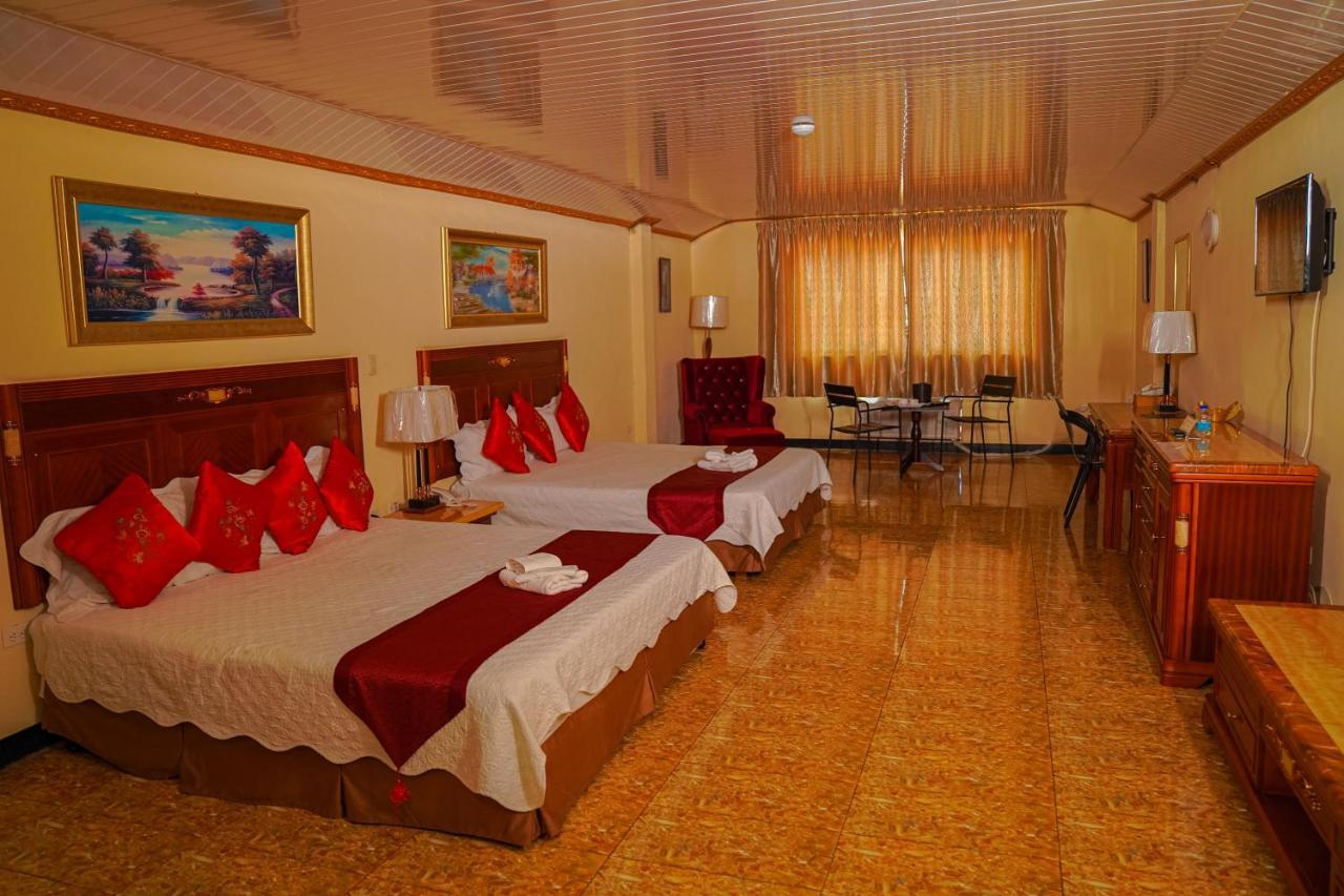 Metro Hotel Couva ภายนอก รูปภาพ